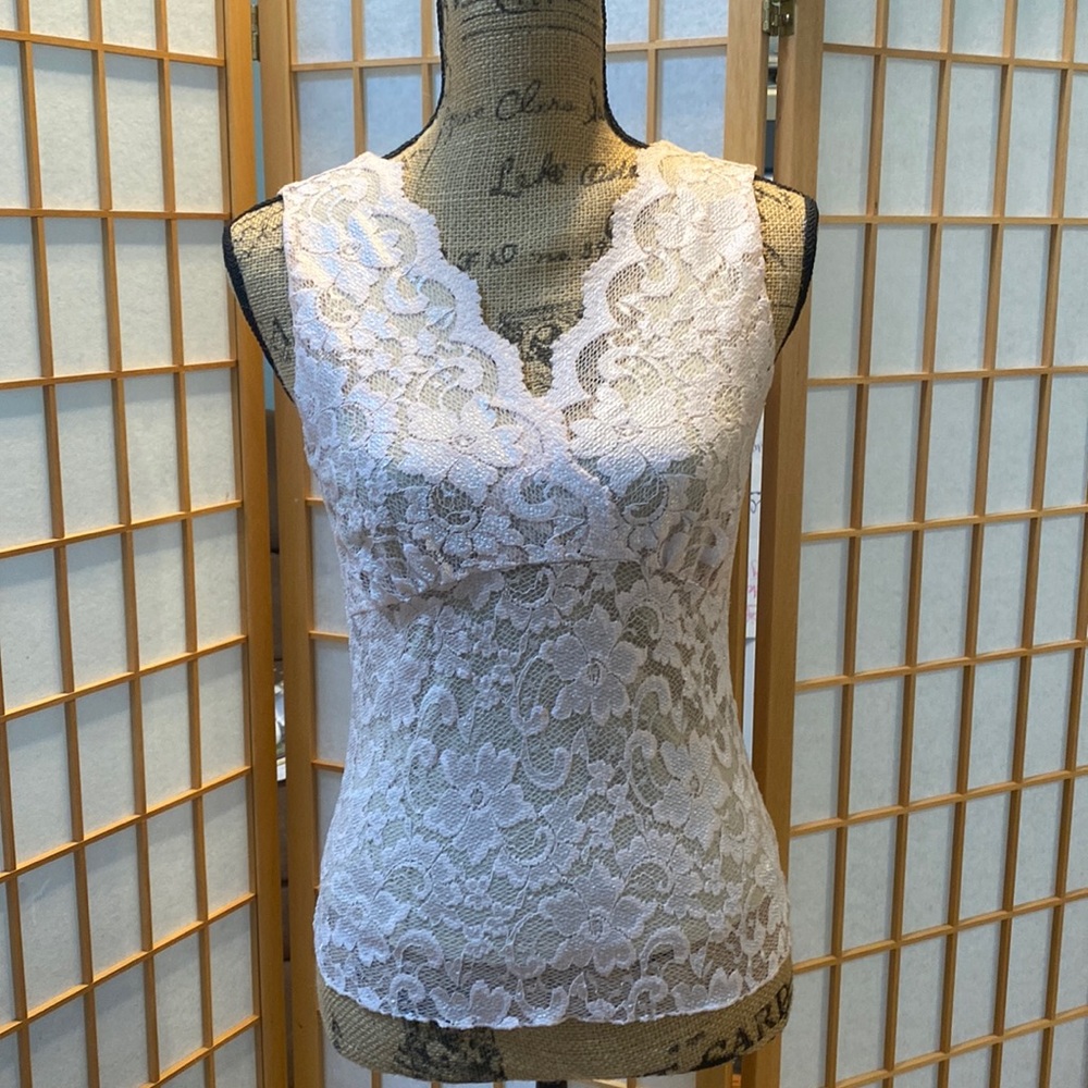CAbi lace shell
